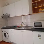 Seaside Deluxe Apartment