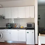 Seaside Deluxe Apartment