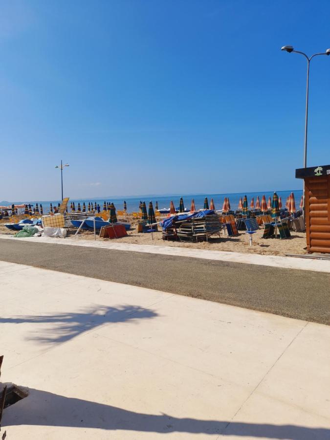 Apartament Seaside Deluxe Durrës