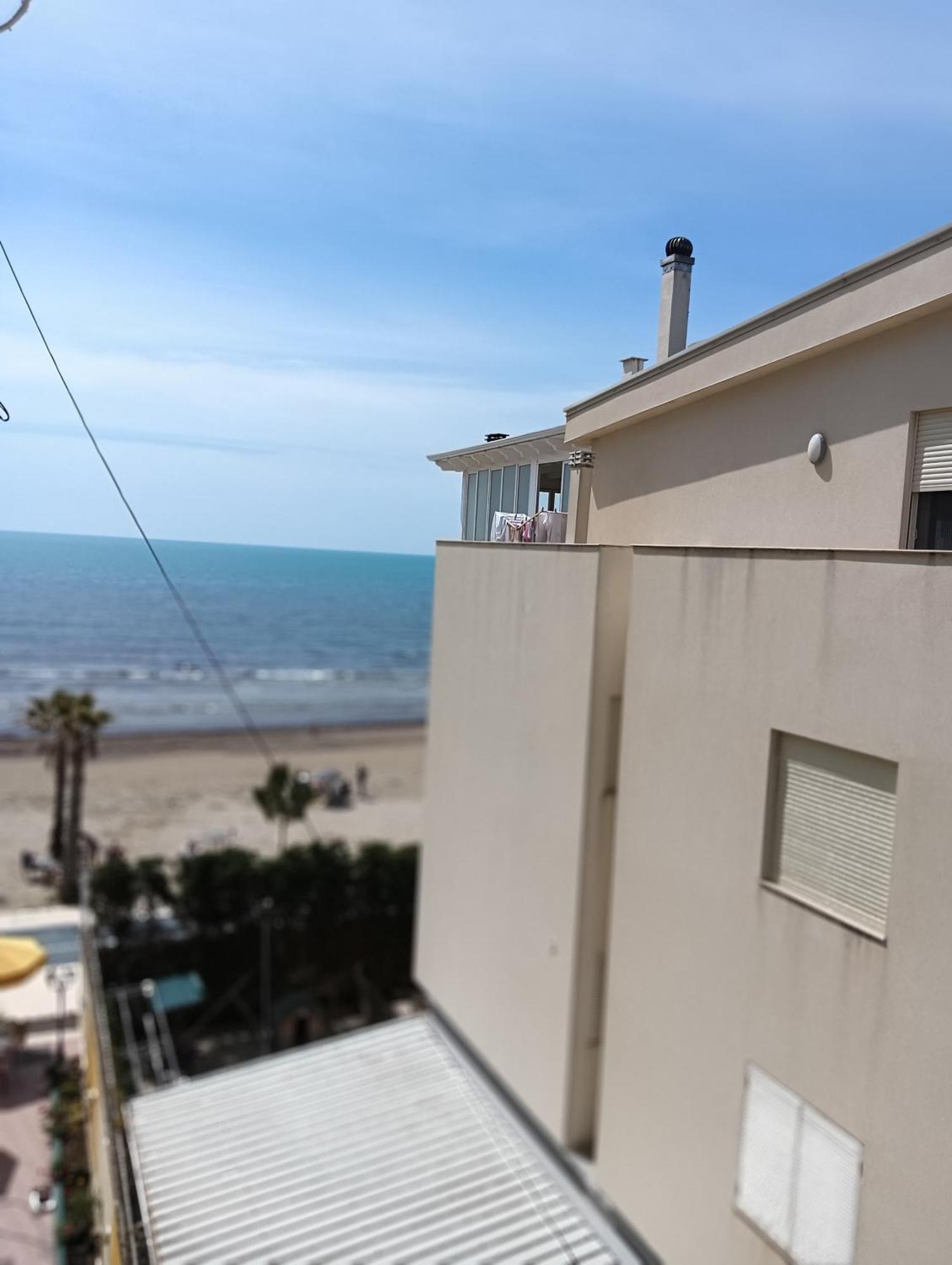 Seaside Deluxe *